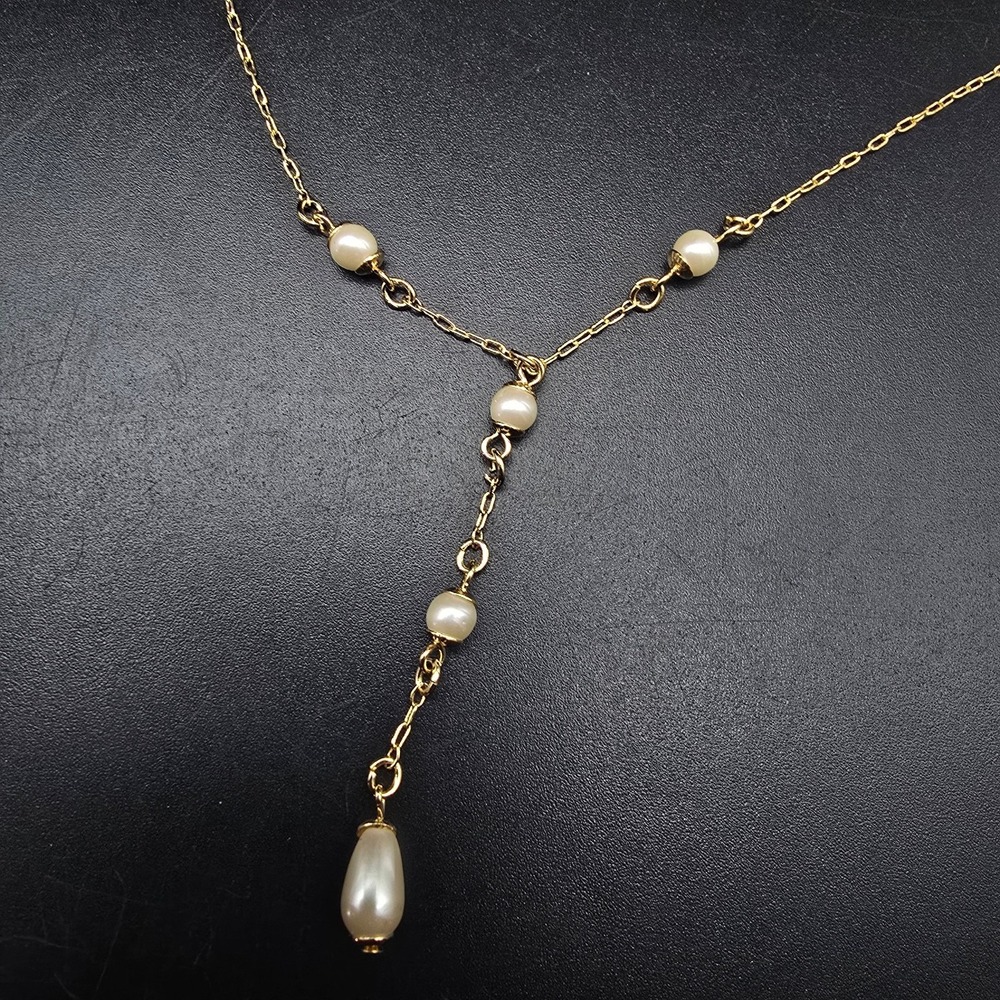 Avon 1997 Pearly Y Drop Necklace Faux Pearl Gold Tone Vintage